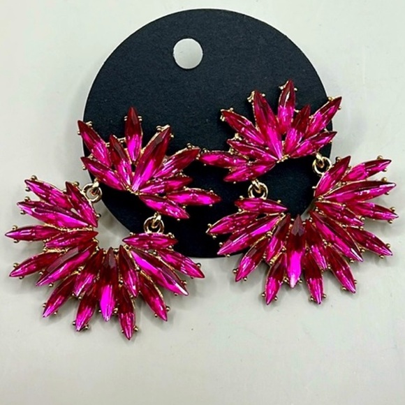 Hot Pink Starburst Fashion Earrings NWOT - Picture 2 of 2
